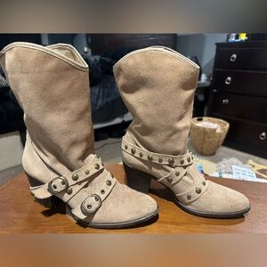 Hetane Brazil Suede Western Boots Women’s Size 8